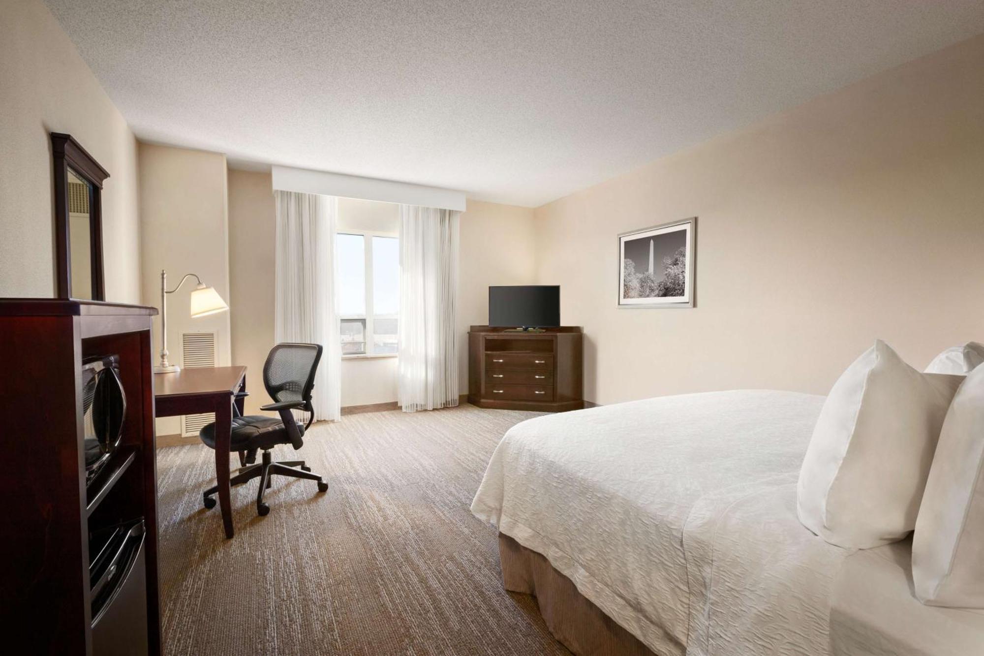 Hampton Inn & Suites Washington-Dulles International Airport Sterling Eksteriør bilde