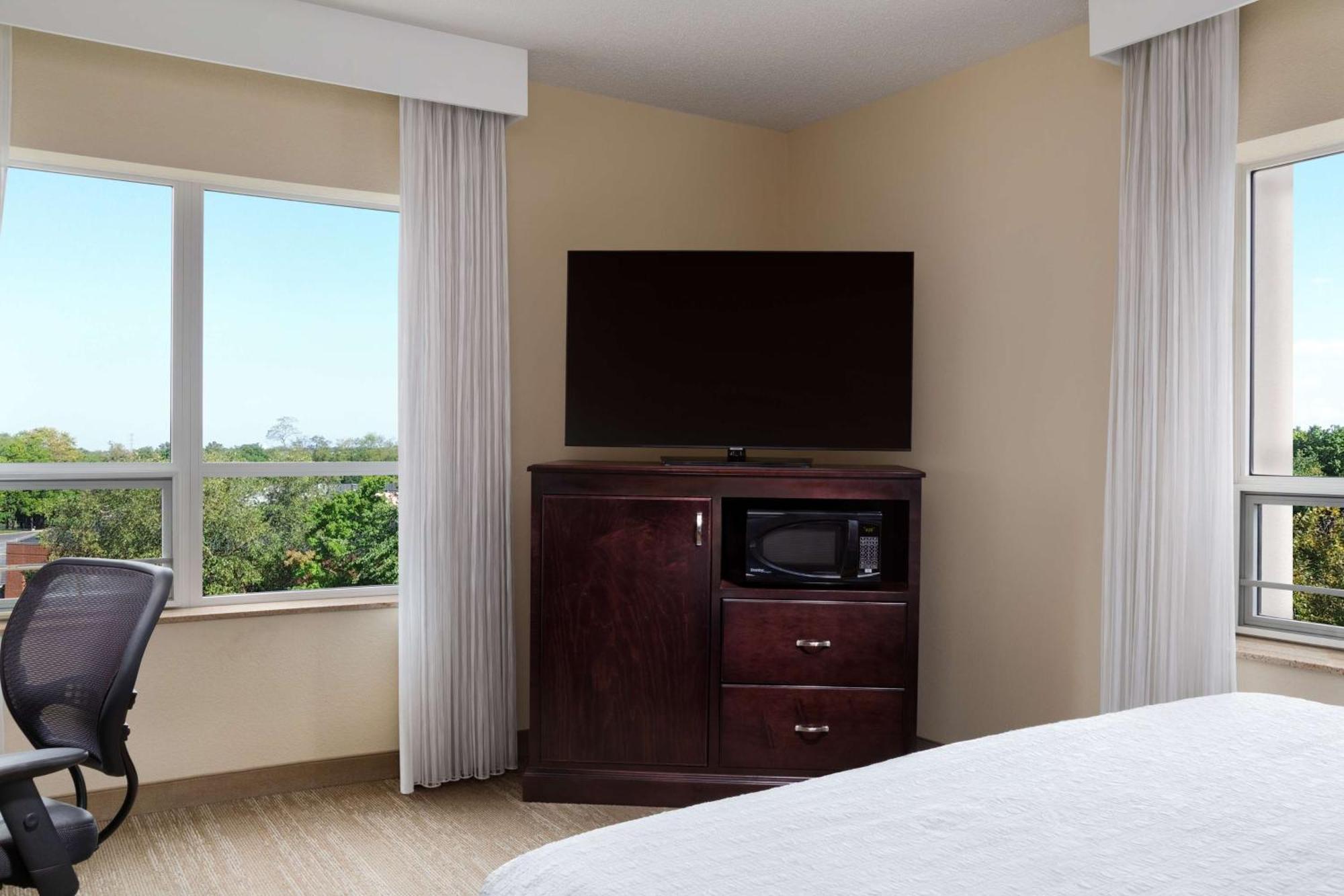 Hampton Inn & Suites Washington-Dulles International Airport Sterling Eksteriør bilde